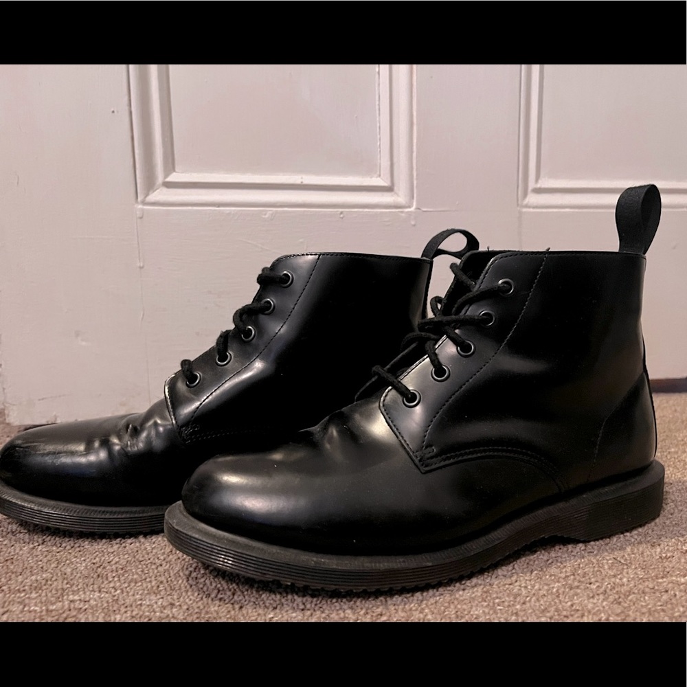 Dr. Martens - Emmeline smooth leather lace up ankle boots
